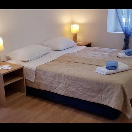 Charming House Lovro Villa Prozura Ngoại thất bức ảnh